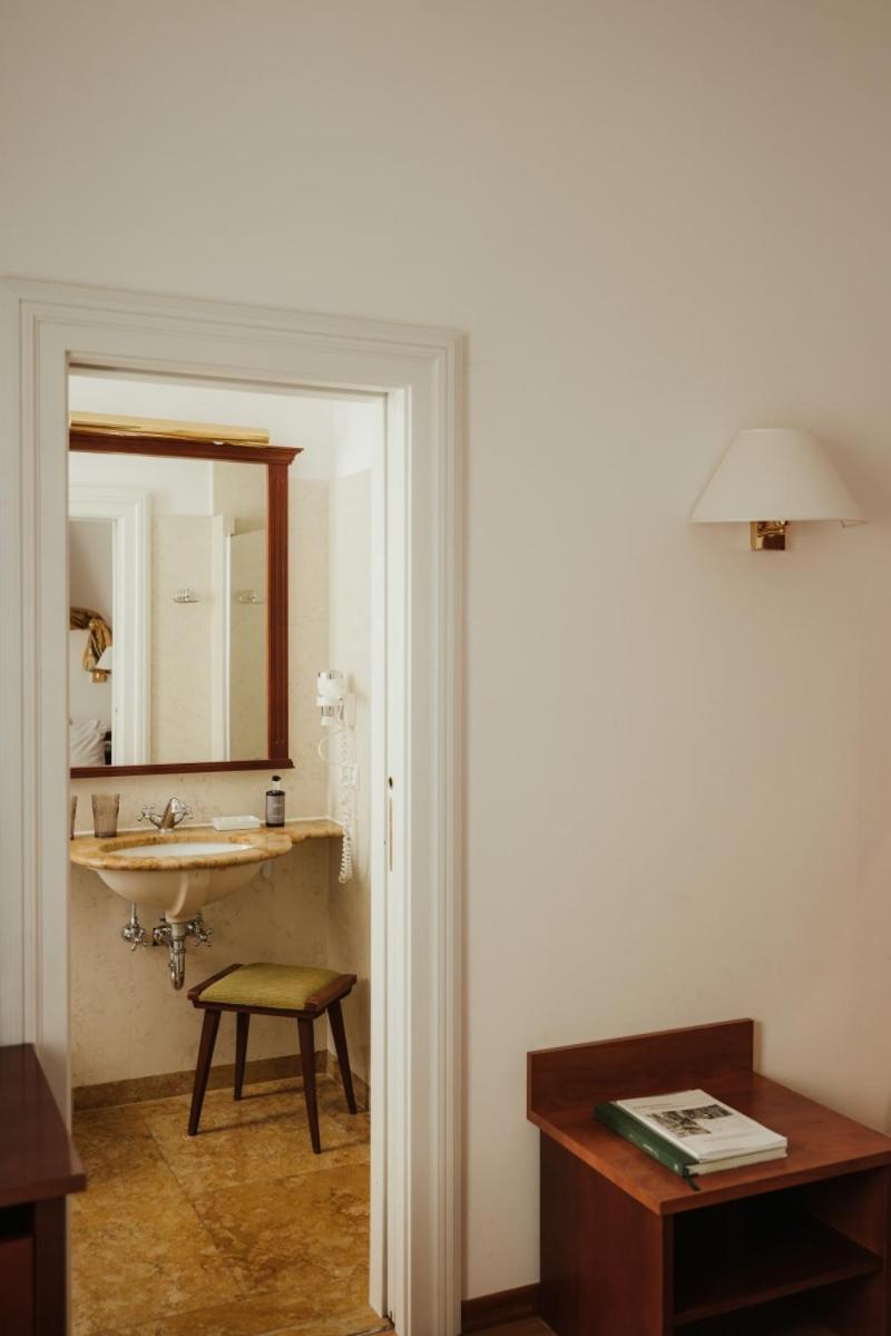 Corso am Graben Brunico Exterior foto