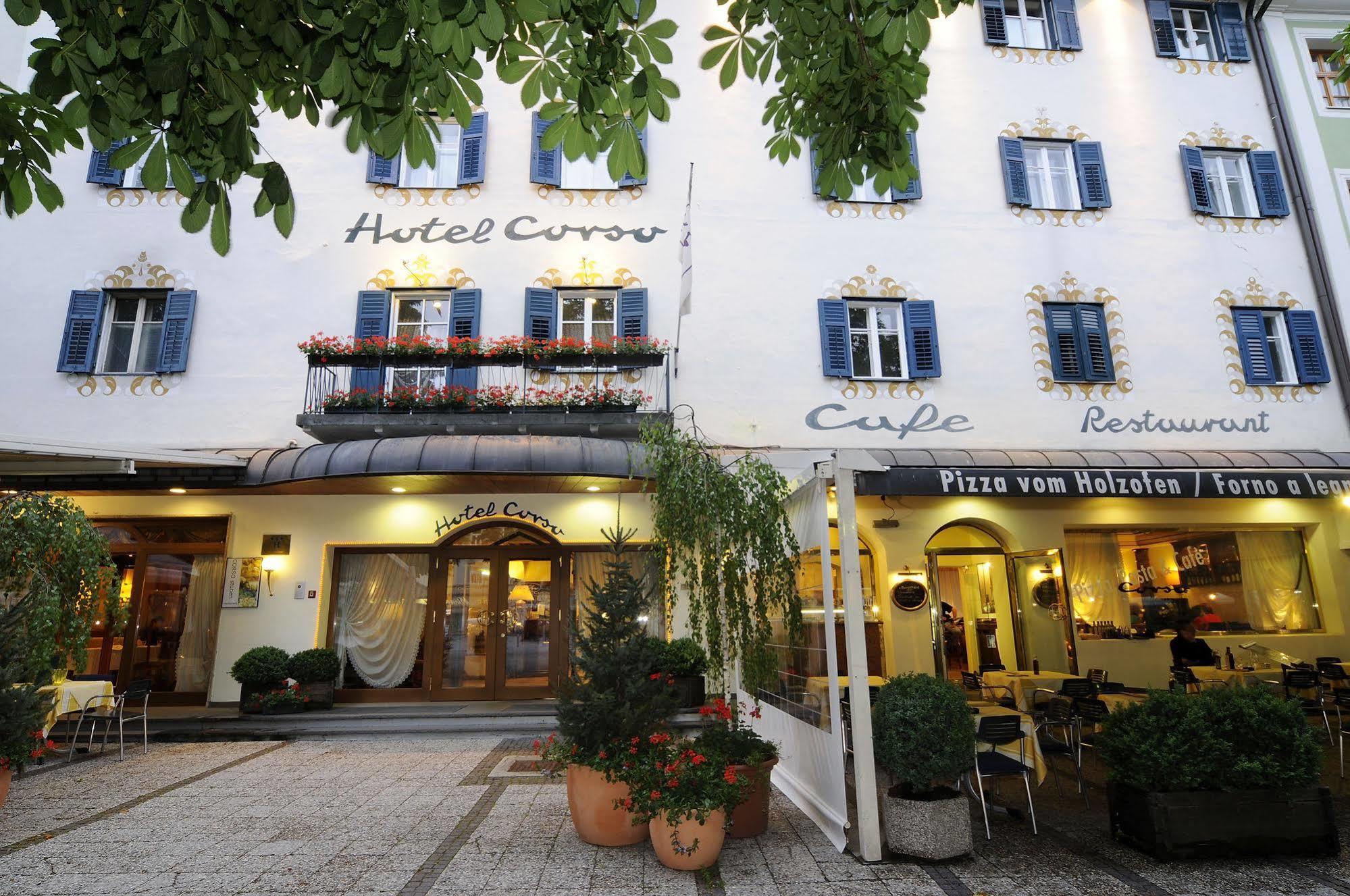 Corso am Graben Brunico Exterior foto